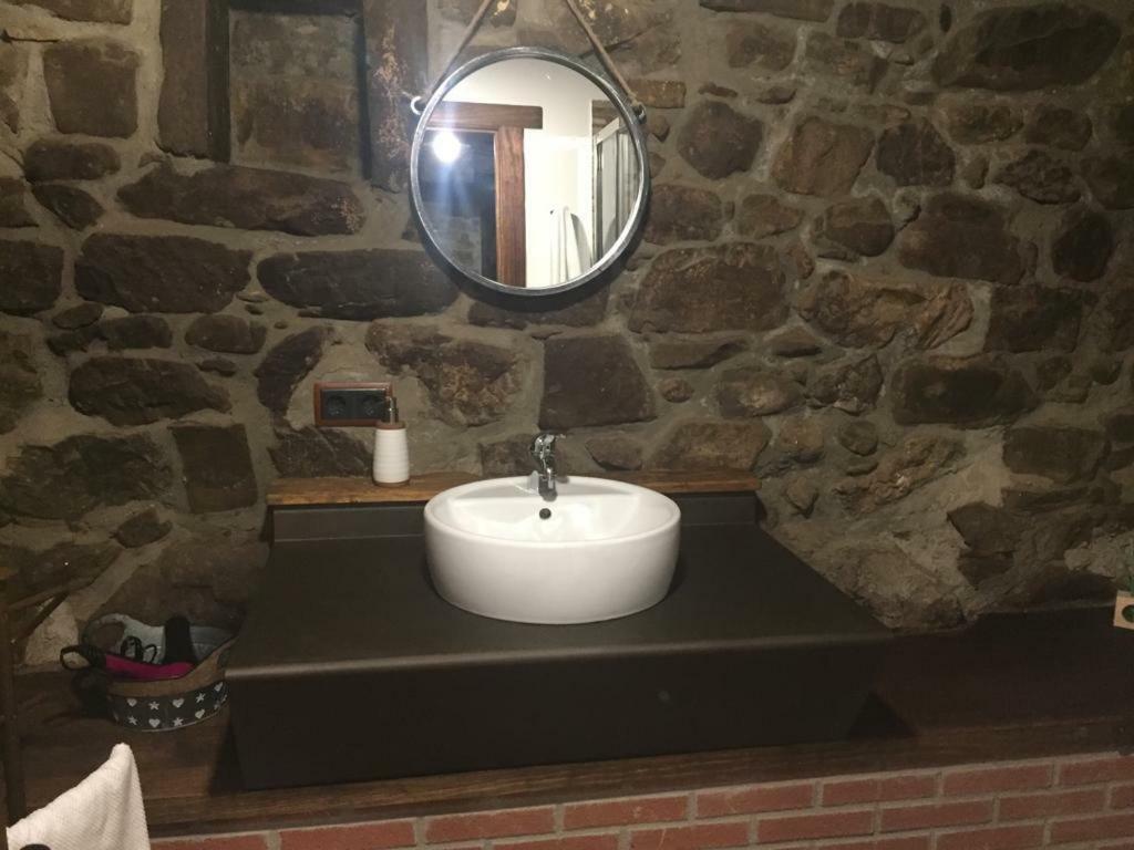 La Rama Del Castor Villa Espinama Eksteriør billede